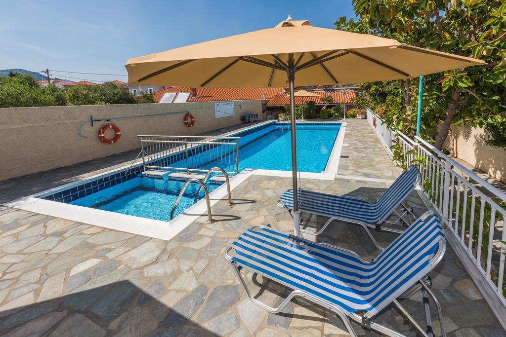 קוקארי Christinantzela Apartments מראה חיצוני תמונה